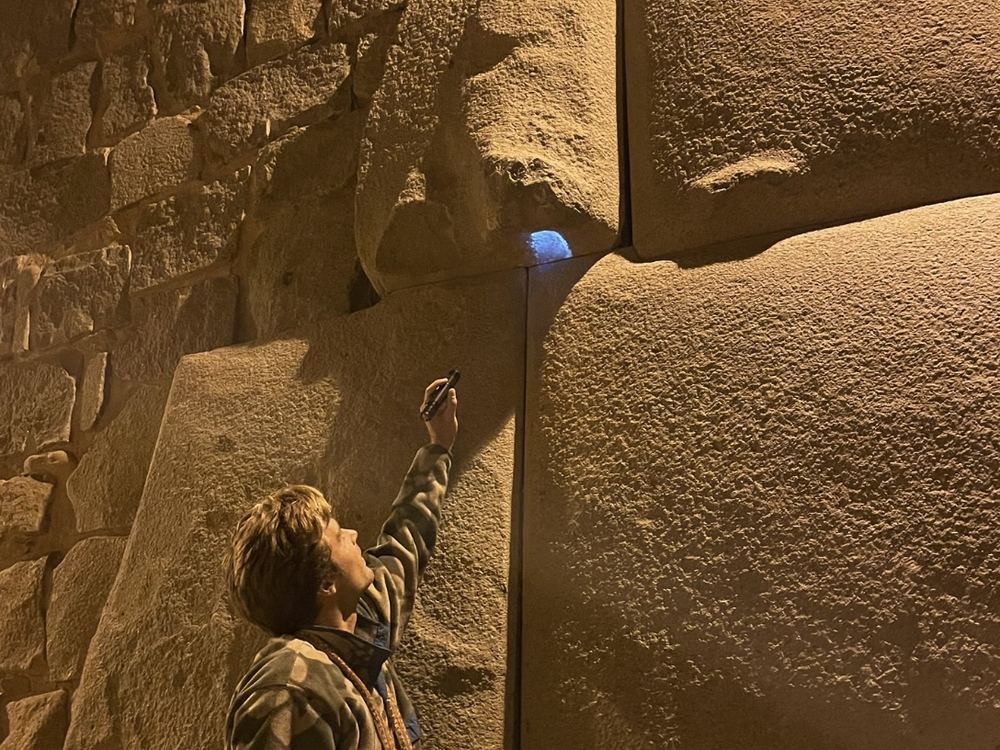 Polygonal masonry, Cusco